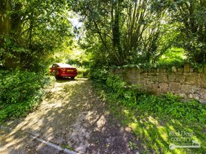 Parking- click for photo gallery